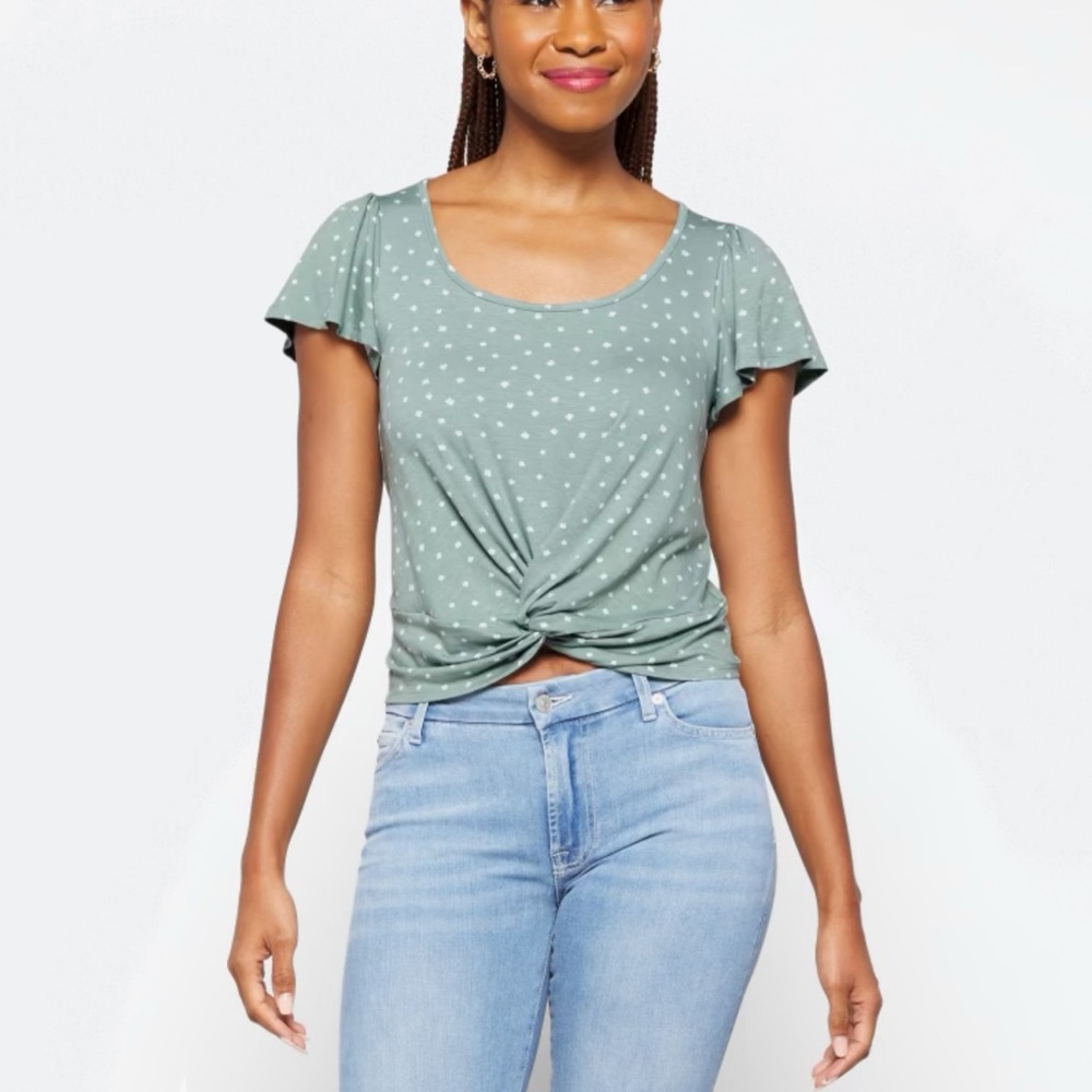 Lush Sage Polka Dot Short Sleeve Top